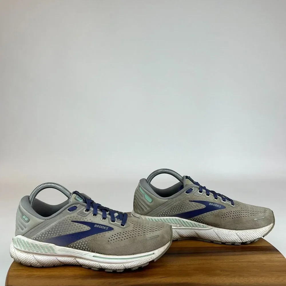 Womens Brooks Adrenaline GTS 22 Gray Athletic Running Shoes Sneakers Size 7.5 B